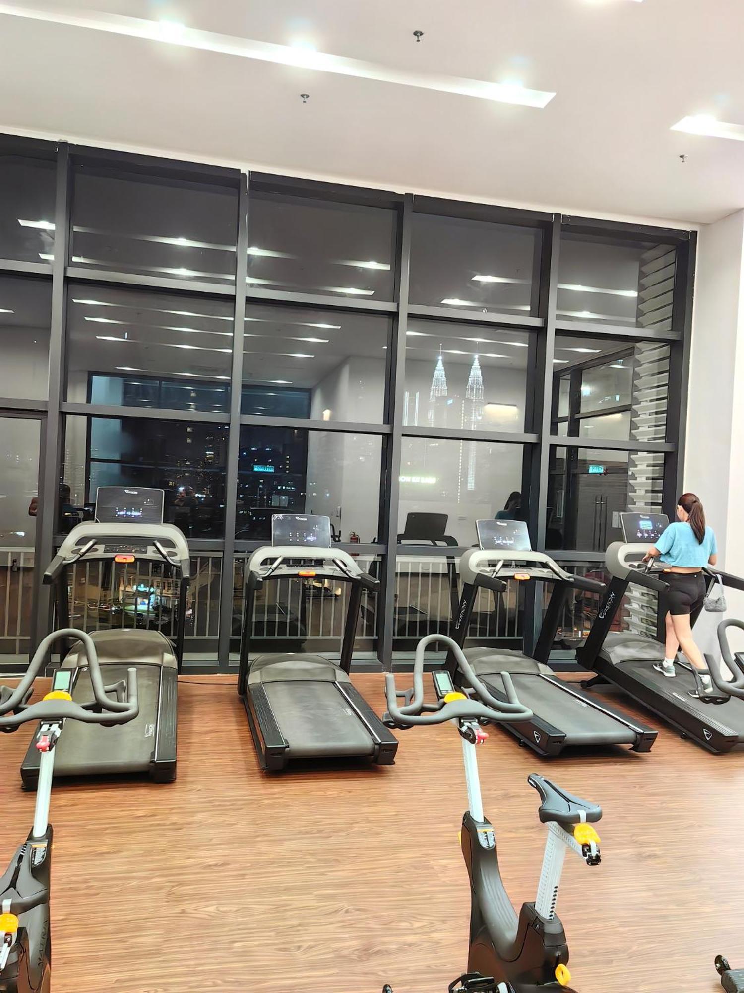 Chambers Residence Klcc Service Suites Kuala Lumpur Luaran gambar